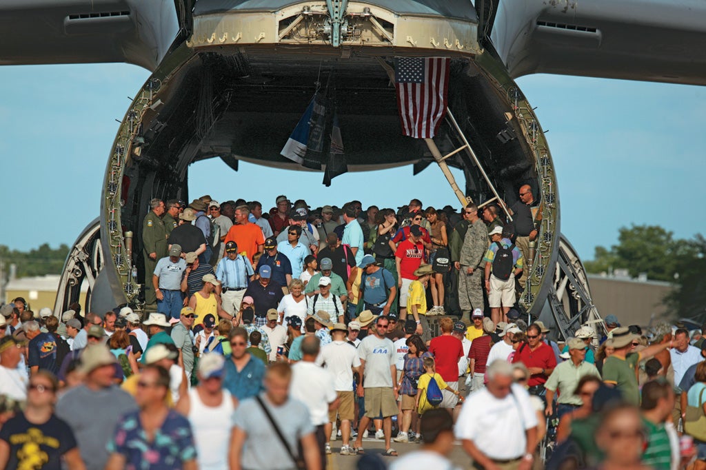 FLY1109_Osh7.jpg