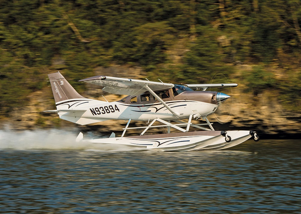 fly0413_cessna206_2.jpg