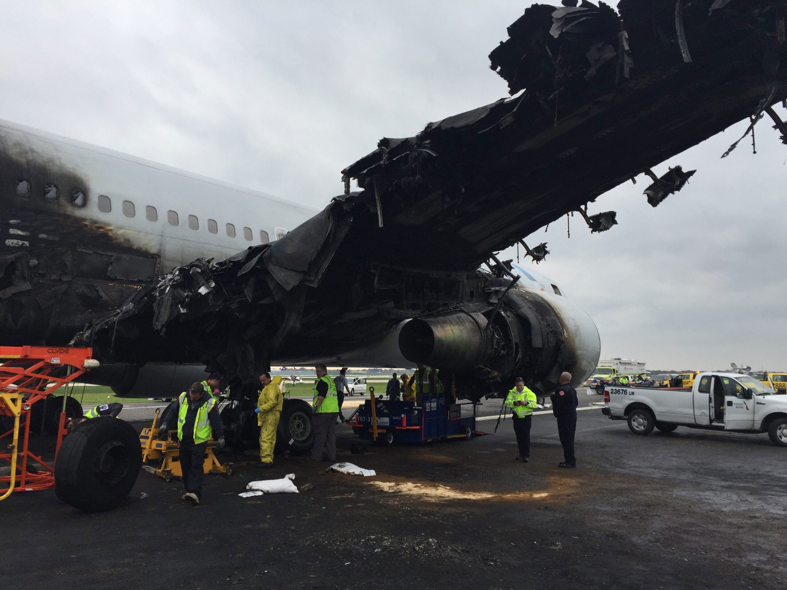 Boeing 767 Engine Fire O'Hare